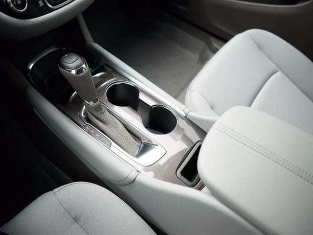 Chevrolet Malibu 2017 photo 16